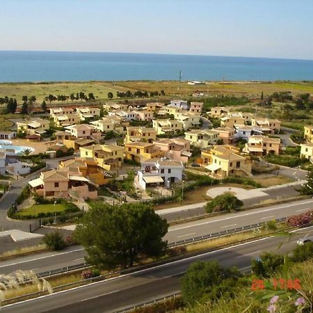 Mare Luna Village Кампофеліче-ді-Роччелла Екстер'єр фото